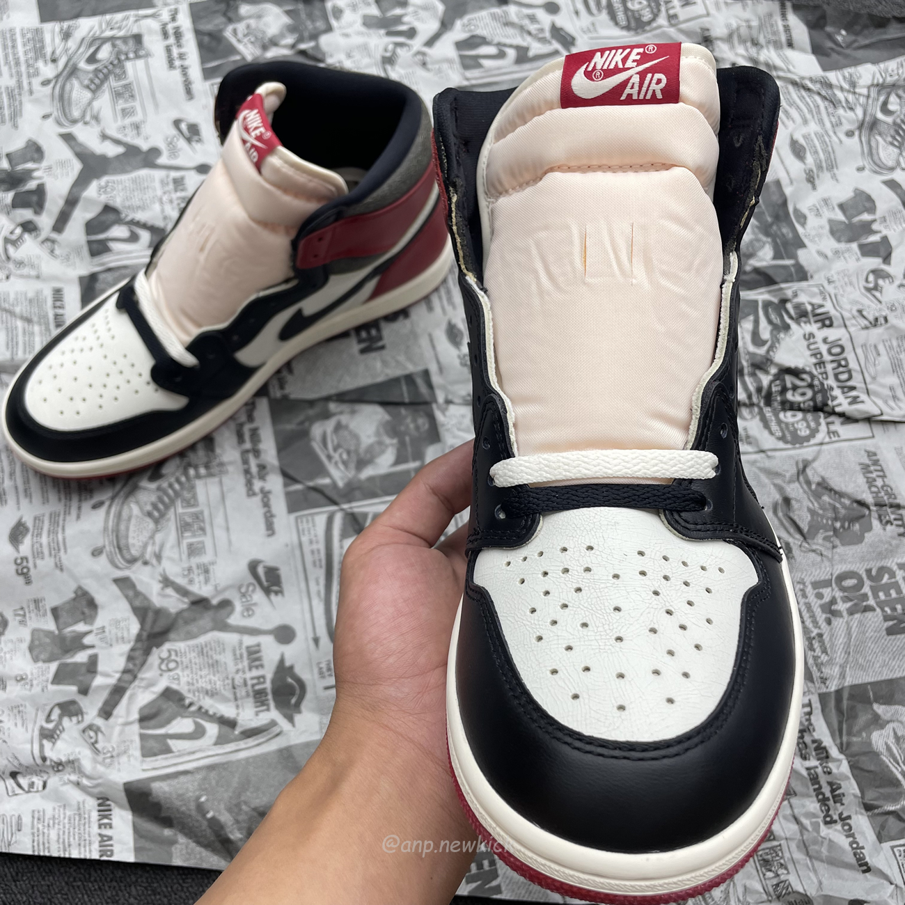 Air Jordan 1 Retro High Og Black Toe Chicago (4) - newkick.app